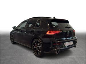 Volkswagen Golf VIII GTI 2.0TSI DSG Black P-DACH H&K ESTORIL 8x19 HeadUp KAMERA