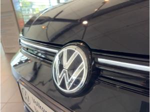 Volkswagen Golf VIII GTI 2.0TSI DSG Black P-DACH H&K ESTORIL 8x19 HeadUp KAMERA
