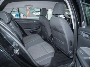 Volkswagen Golf VIII 2.0 TDI Life Navi LED HUD Keyless SHZ