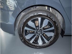 Volkswagen Golf VIII 1.0 TSI Move LED APP Keyless Sitzhzg.
