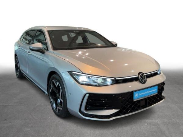 Volkswagen Passat Variant 2.0TDI DSG R-Line 4x4 STHZG AHK KAMERA