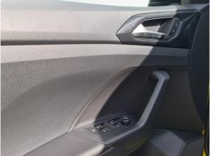 Volkswagen T-Cross 1.0 TSI DSG R-Line+WR+BLACKSTYLE+NAVI+5J