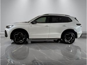 Volkswagen Tiguan R-Line 2.0TDI DSG 4Motion +AHK+LEDER+