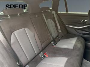 BMW 320 d xDr. Tour. "M Sport" LC Prof., HuD.,Pano.,  Parkass. +,  ACC, Keyless, uvm.