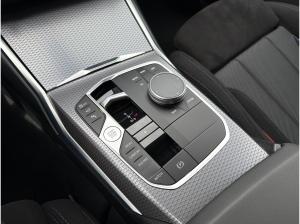 BMW 320 d xDr. Tour. "M Sport" LC Prof., HuD.,Pano.,  Parkass. +,  ACC, Keyless, uvm.