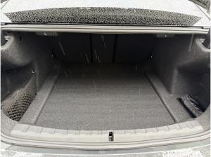 BMW 320 i Lim. "M Sport"  LC Prof., HuD, Keyless, ACC, Parkass. +, uvm.
