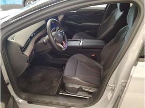 Volkswagen ID.7 Tourer GTX 4Motion 250kW  -  AHK SHZ IQ.Drive HUD Navi Matrix-LED PDC Area View