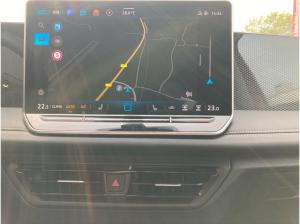Volkswagen Tiguan GOAL 1.5eTSI DSG ACC.5J-G.AHK.AREA-VIEW.NAVI+VC.HUD.LED.APP-C.SHZ