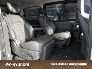 Hyundai STARIA HEV 225 PS Signature Panorama BOSE LOUNGE auf 4 Rädern