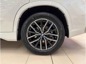 BMW iX1 eDrive20 M Sport+NAVI+SHZ+PA+uvm.