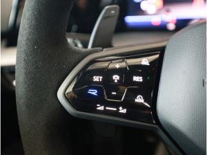 Volkswagen Golf R 2.0 TSI 4M DSG R-Performance