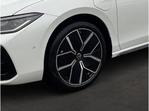 Volkswagen Passat R-Line 1.5 eHybrid DSG HEAD-UP 360°-KAMERA