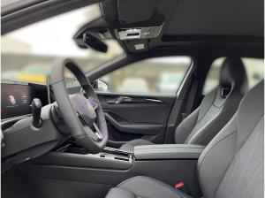 Volkswagen Passat R-Line 1.5 eHybrid DSG HEAD-UP 360°-KAMERA