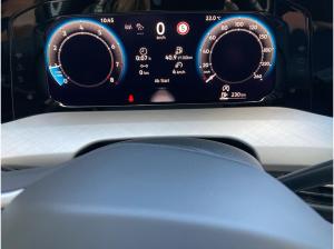 Volkswagen Golf VIII LIFE 1.5TSI NP.37 5JG.HEAD-UP.NAVI.SHZG.LED
