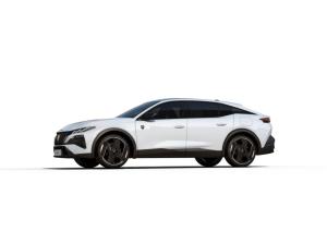 Peugeot 408 GT EXCLUSIVE Plug-In Hybrid 240 DSC7