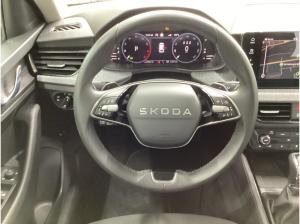 Skoda Kamiq Selection 1,5l TSI DSG * RFK SHZ NAVI AHK*