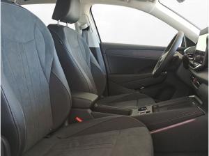 Volkswagen T-Roc Style 1.5 l eTSI AHK Massage Alwetter