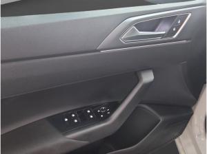 Volkswagen Taigo R-Line Automatik AHK Kamera Sitzheiz Klima