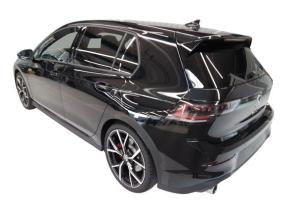 Volkswagen Golf 8 - GTI - DCC PANO AHK  STANDHEIZUNG / 8-fach Bereift / Garantie