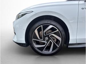 Volkswagen ID.7 Tourer GTX 4M*WÄRMEPUMPE*IQ.LIGHT*AHK*KAMERA*PDC*SHZ