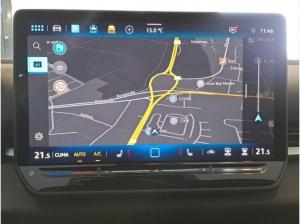Volkswagen T-Roc R-Line 1.5l eTSI Navi AHK Ganzjahresreifen