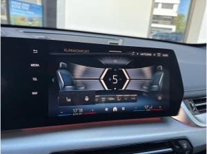 BMW X1 sDrive20i M Sport HUD PANO ACC AHK RFK NAVI