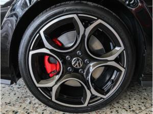 Volkswagen Golf GTI 2.0 TSI DSG AHK Navi Pano IQ.Light Kamera