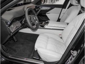 BMW 740 xDrive M Sportpaket Pro * Connoisseur Paket * Executive Paket * Parking Assist. Professional * Drivi