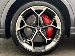 Audi RS Q8 RS Q8 performance TFSI quattro tiptronic