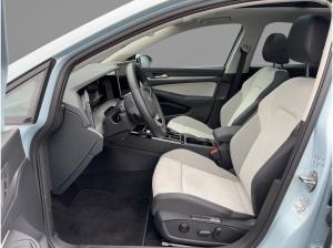 Volkswagen Golf VIII Variant Style 2.0 TDI IQ AHK KAM PANO