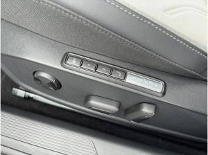 Volkswagen Golf VIII Variant Style 2.0 TDI IQ AHK KAM PANO