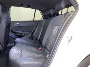 Volkswagen Golf R-Line 1.5 l eTSI DSG*BLACK STYLE