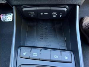 Hyundai BAYON 1.0 T-GDI 90 PS Blackline 7-DCT, LED, Navi, BOSE