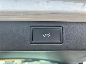Skoda Kamiq Selection Tour 1.0 TSI DSG - LED ALU KAMERA SHZ NAVI PDC LM ACC ZV