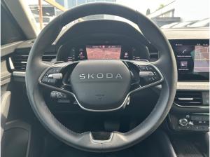 Skoda Kamiq Selection Tour 1.0 TSI DSG - LED ALU KAMERA SHZ NAVI PDC LM ACC ZV
