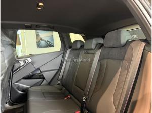 BMW X3 xDrive20d AT Navi Tempom.aktiv Bluetooth PDC HeadUp