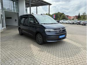 Volkswagen Multivan Life Motor: 2,0 l TDI SCR Getriebe: 7-Gang-Doppelkupplungsgetriebe Radstand: 3124 mm KÜ kurzer Überh