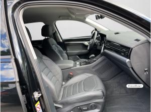 Volkswagen Touareg 💥SONDERLEASING💥IQ.DRIVE, AHK, 4-ZONEN-KLIMA, 19" ALU, NAVI, LUFTFAHRWERK