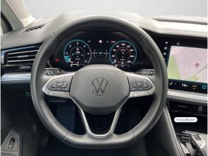 Volkswagen Touareg 💥SONDERLEASING💥IQ.DRIVE, AHK, 4-ZONEN-KLIMA, 19" ALU, NAVI, LUFTFAHRWERK