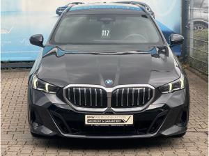 BMW 520 520d xDrive M Sport PANO AHK St-Hzg PA-Prof H&K 20