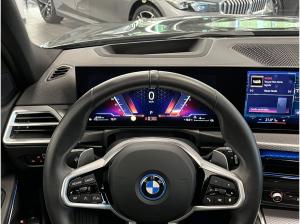 BMW 330 330e xDrive Touring M Sport Pro HUD PANO AHK RFK LM