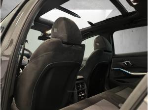 BMW 330 330e xDrive Touring M Sport Pro HUD PANO AHK RFK LM