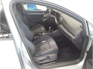 Volkswagen Golf 8 R-Line - AHK Kamera Standheizung Head-Up 8-fach Bereift / Werksgarantie