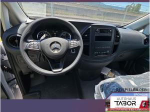 Mercedes-Benz eVito 112 Kasten 60kWh lang Holz SHZ Klima 3-S