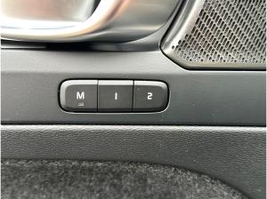 Volvo XC40 B3 Plus Dark/AHK/360°CAM/Privacy/