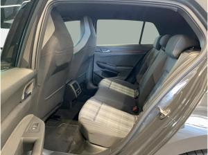 Volkswagen Golf VIII GTD 2.0 TDI DSG AUT LED LM PDC SHZ