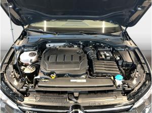 Volkswagen Golf VIII GTD 2.0 TDI DSG AUT LED LM PDC SHZ