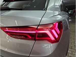 Audi Q3 advanced AHK LED ACC NAVI VIRTUAL COCKPIT SITZH EINPARKH