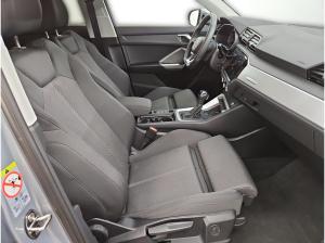 Audi Q3 advanced AHK LED ACC NAVI VIRTUAL COCKPIT SITZH EINPARKH