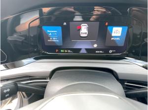 Volkswagen Golf Style 1.5 eTSI DSG ACC LED KAMERA NAVI